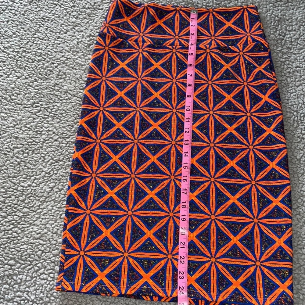 LuLaRoe Skirt size Small - Picture 3 of 4